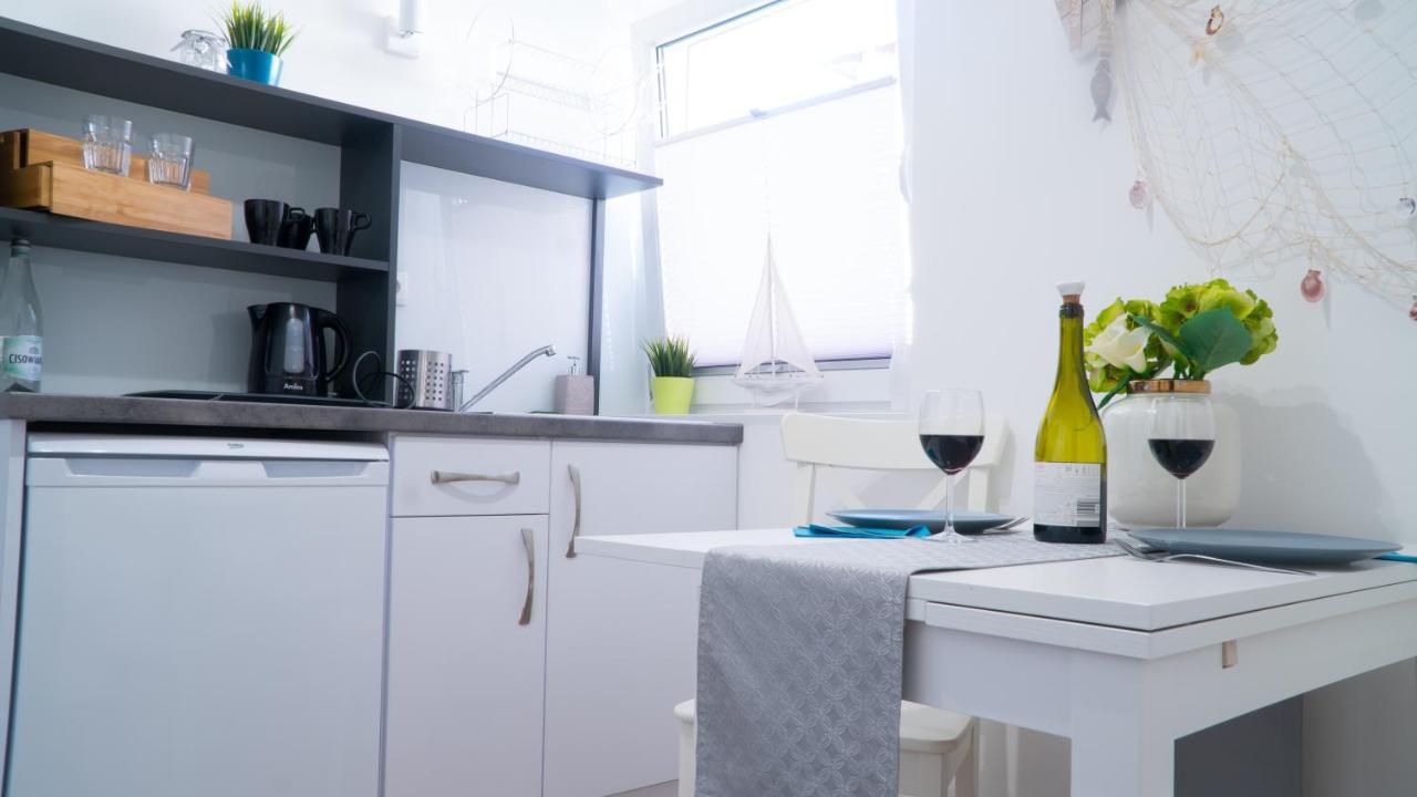 Apartamenty Via Mare Устка Экстерьер фото